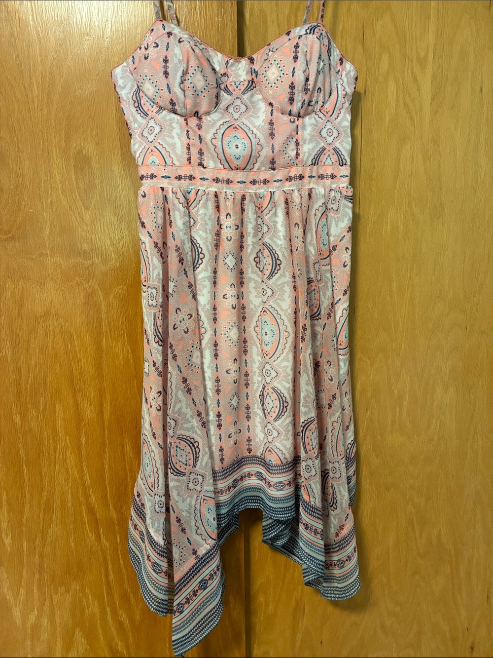 American Eagle Pink Patterned Dress with Spaghetti Straps Size Small